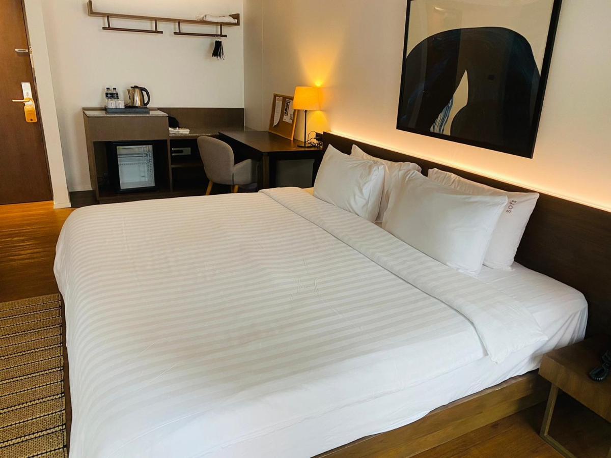 T2 Residence Sathorn Бангкок Экстерьер фото