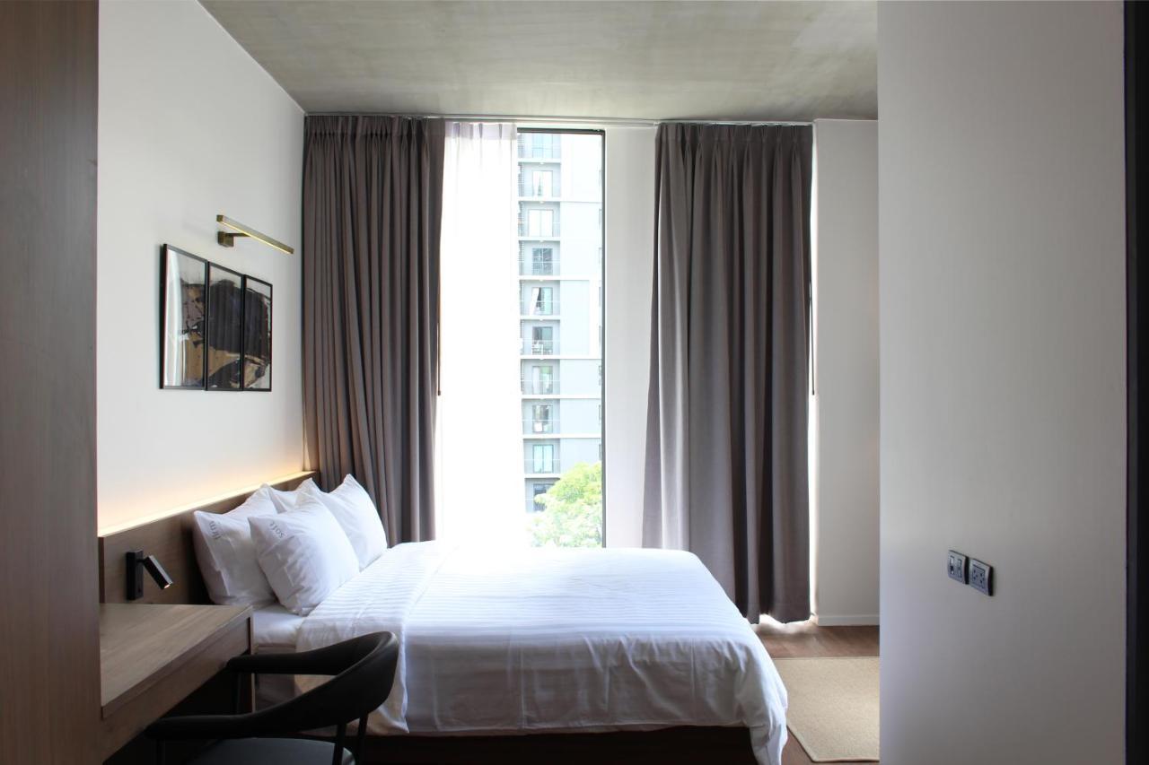 T2 Residence Sathorn Бангкок Экстерьер фото
