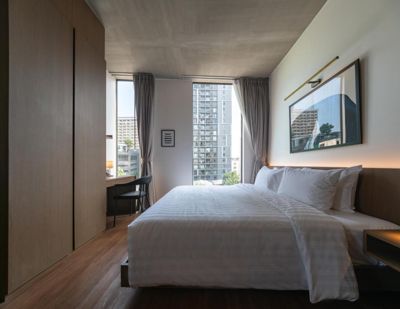 T2 Residence Sathorn Бангкок Экстерьер фото